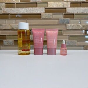 Clarins Multi Active Skincare travel set